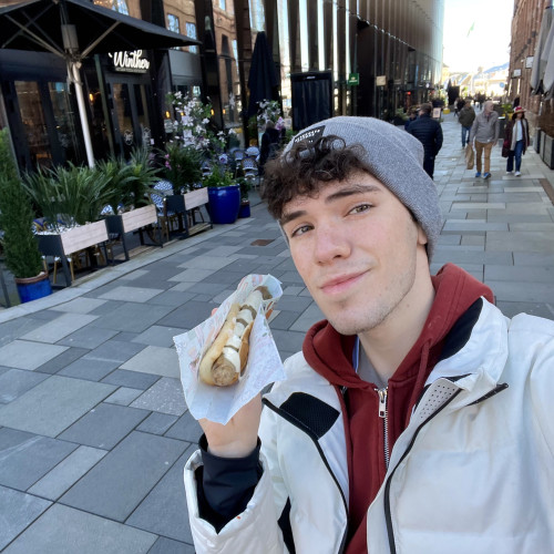 Alejandro G. profile photo