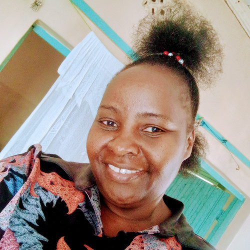 Evelyne V. profile photo