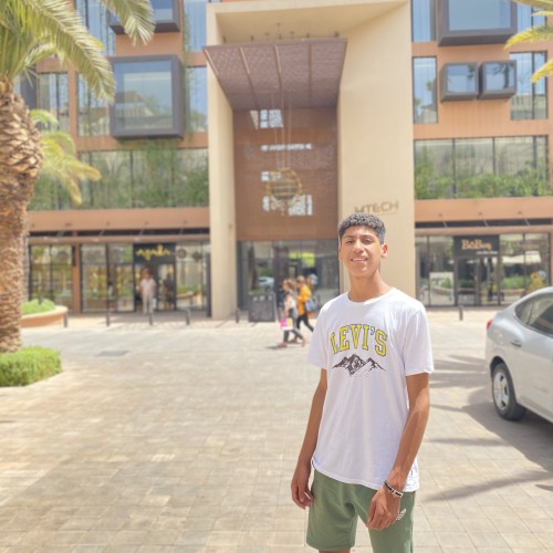 Mouad M.