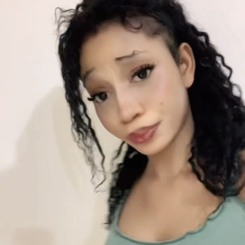 Cassie  V. profile photo