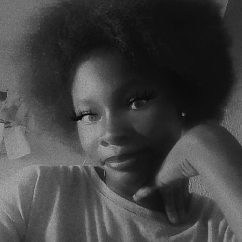 Petra  L. profile photo