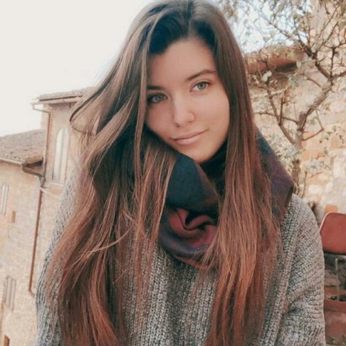 Luciana T. profile photo
