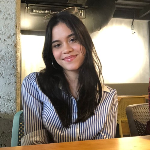 Gabriela  V.