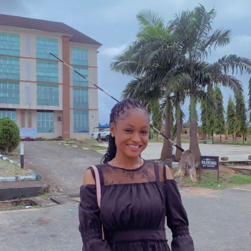 Roseline E. profile photo