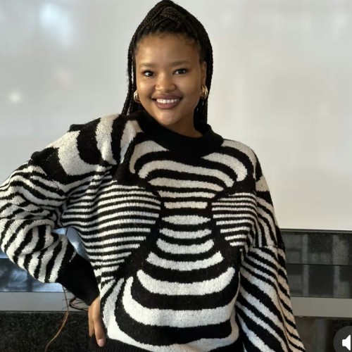 Asandiswa  M.