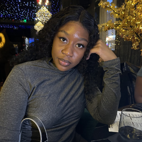 Naomi E. profile photo