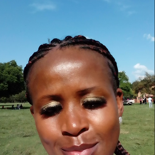 Thandiwe M. profile photo