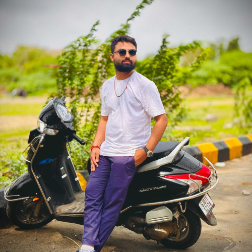 Akshay l. profile photo