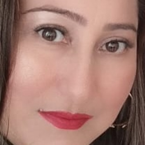 Yina R. profile photo