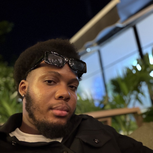 Francis u. profile photo