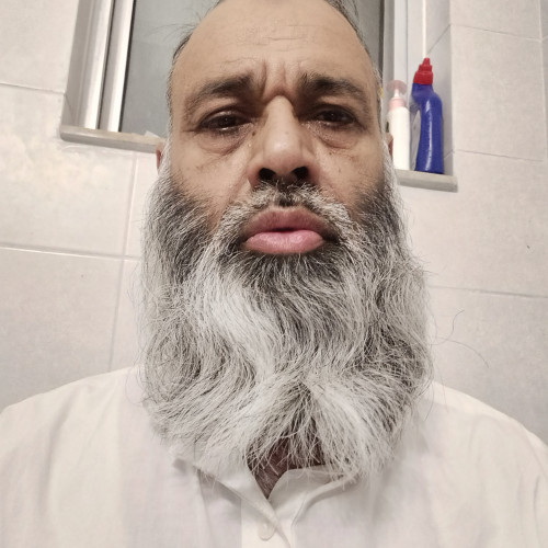 MANZOOR H.