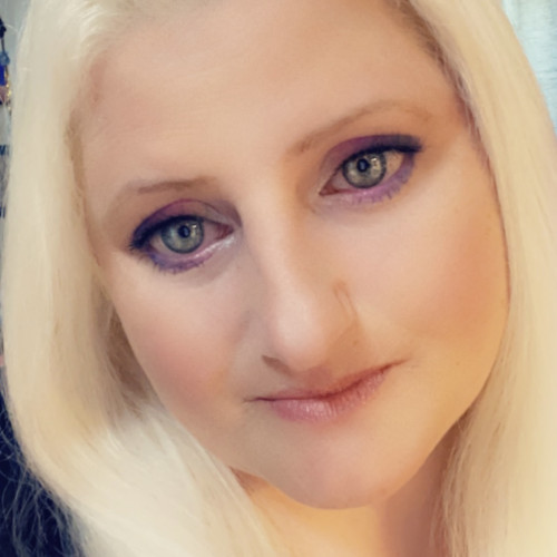 Jen G.