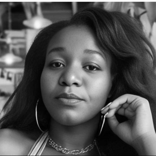 Winnie  M. profile photo