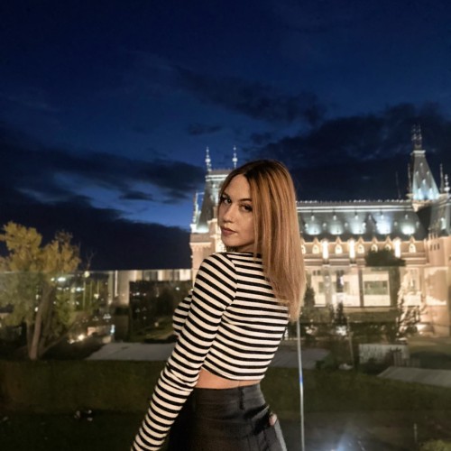 Elena I. profile photo