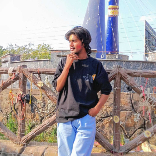 vicky r. profile photo