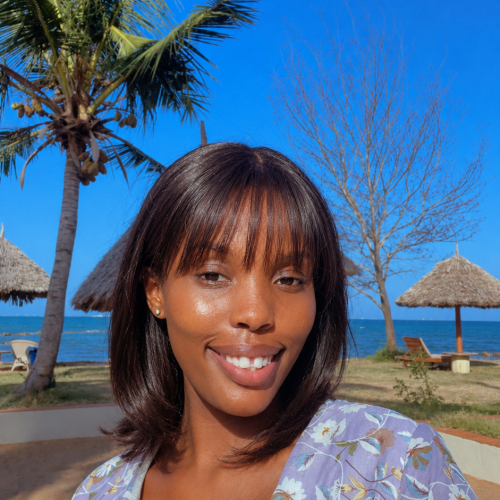 asha r. profile photo