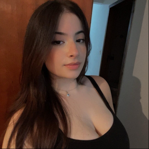 isabela l. profile photo