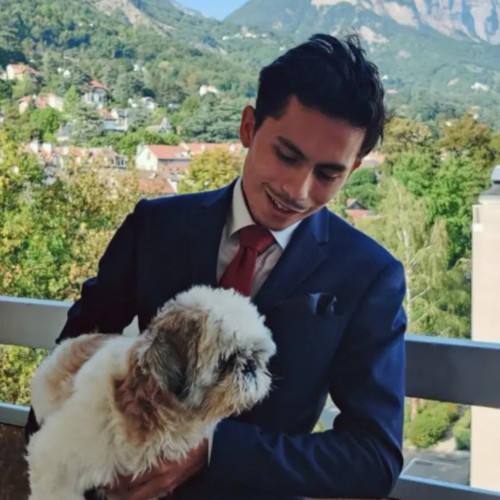 Alejandro B.