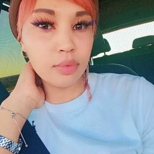suzan g. profile photo