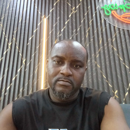 idebolo i. profile photo