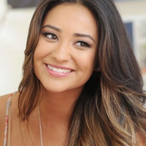 Bella M. profile photo