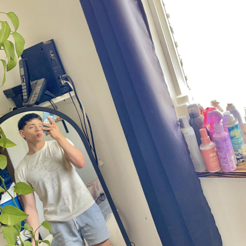 Julian T. profile photo