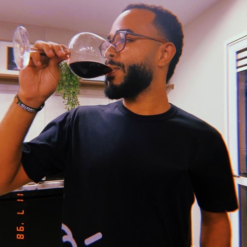 Luis Felipe  M.