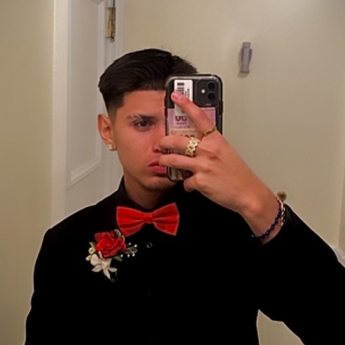 Ruben G.