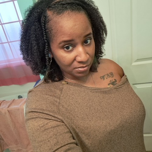 Yvette B.