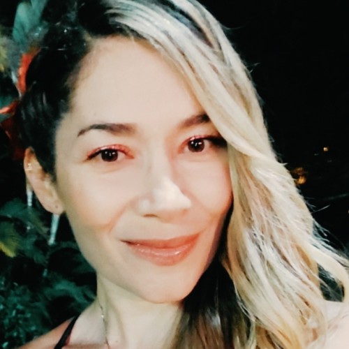 Lily G.