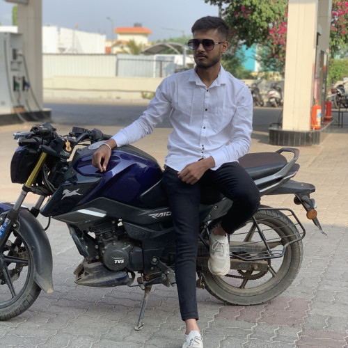 Harshal D. profile photo