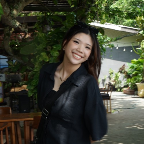 Yvonne N. profile photo