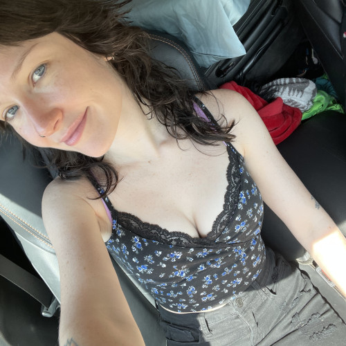 mar r. profile photo