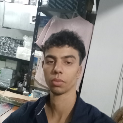 Mehdi E.