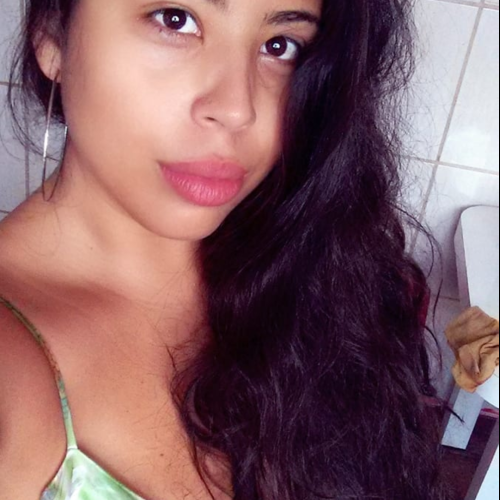 Estephany C. profile photo