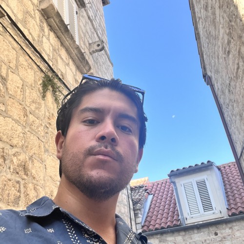 Mauro  S.