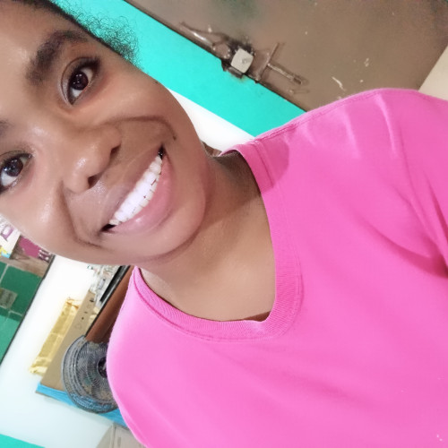 Esra M. profile photo