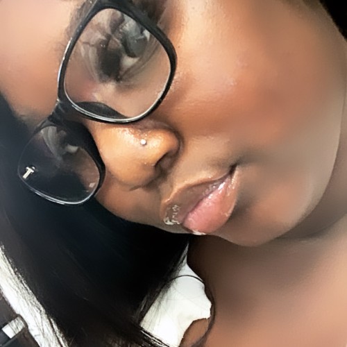 Arneisha E.
