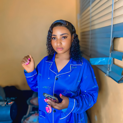 Melly M. profile photo