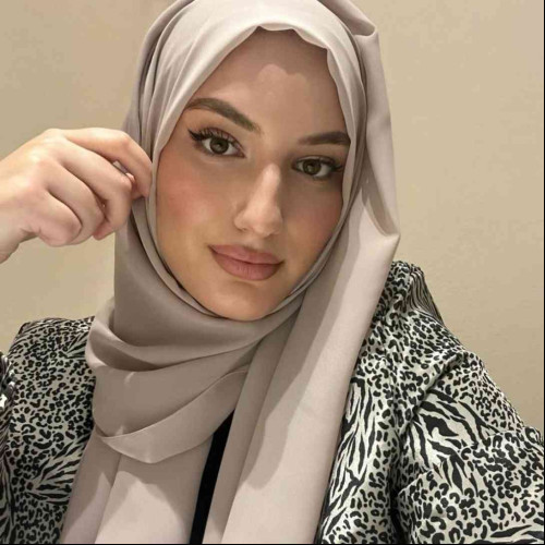 Mira H. profile photo