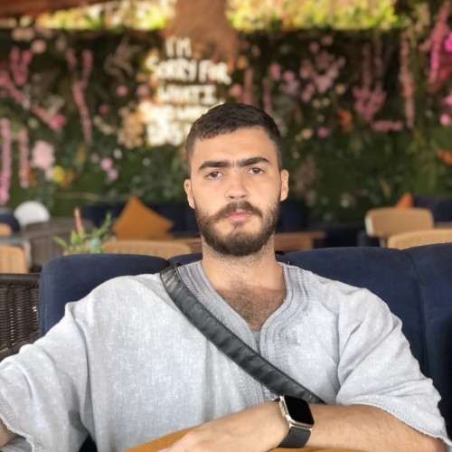 Anouar b.