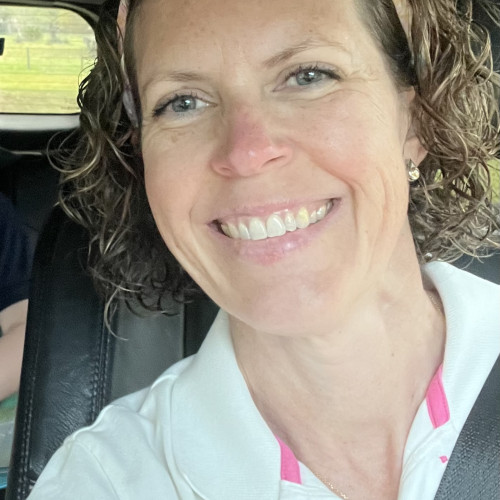 Leigh W. profile photo