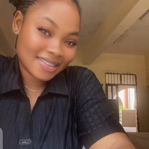 Favour  E. profile photo