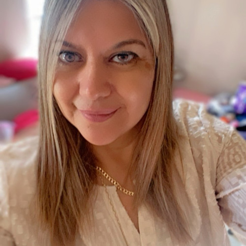 Anhy M. profile photo