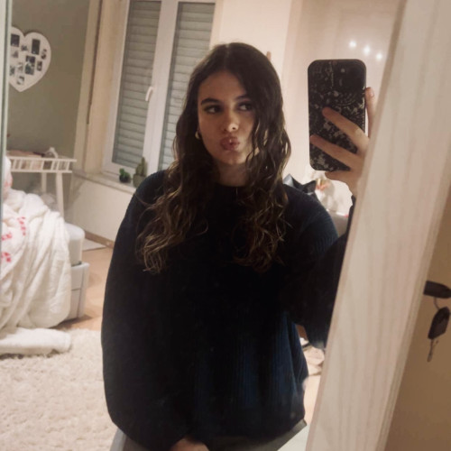 Ilyana d. profile photo