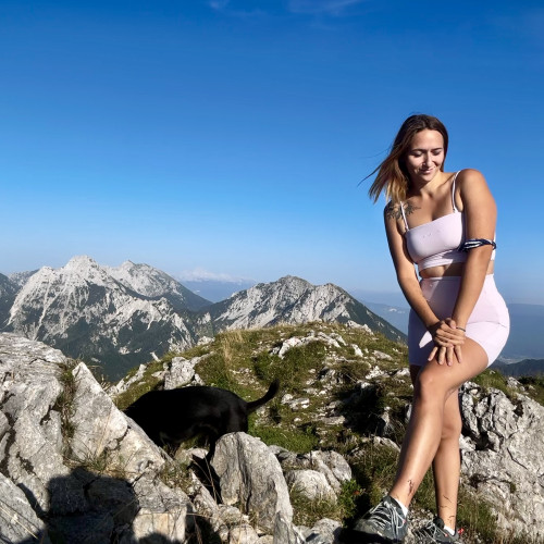 Dina I.