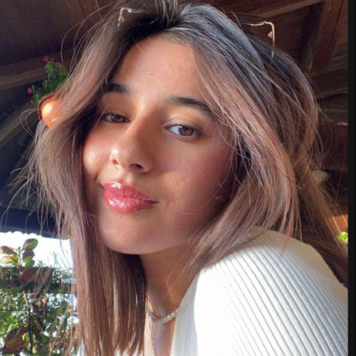 yara j. profile photo
