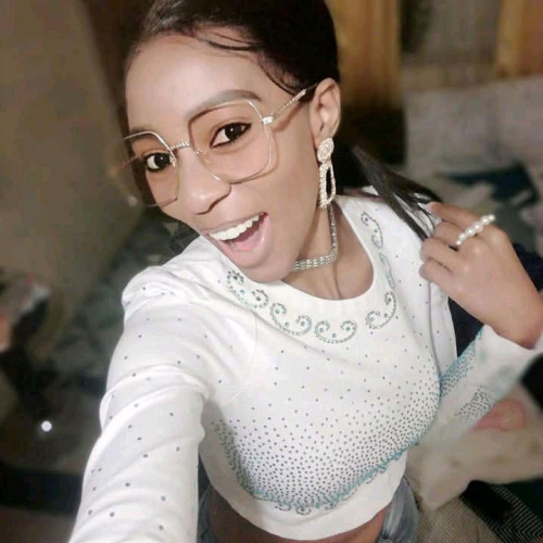 Yola N.