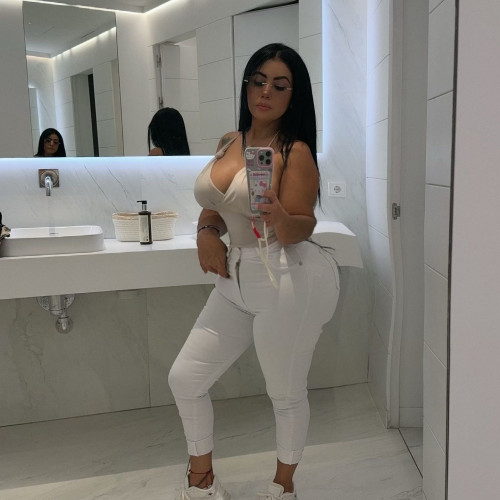 colombiana c. profile photo