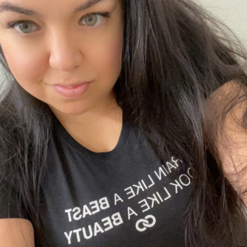 Melly M. profile photo